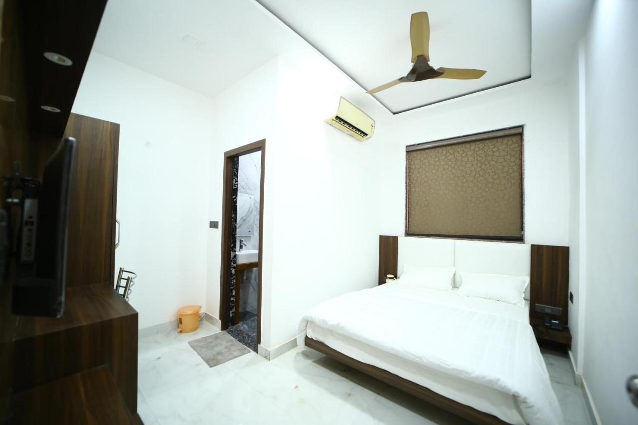 Hotel Byke Ride - Walkable From Agra Cantt Railway Station Bagian luar foto